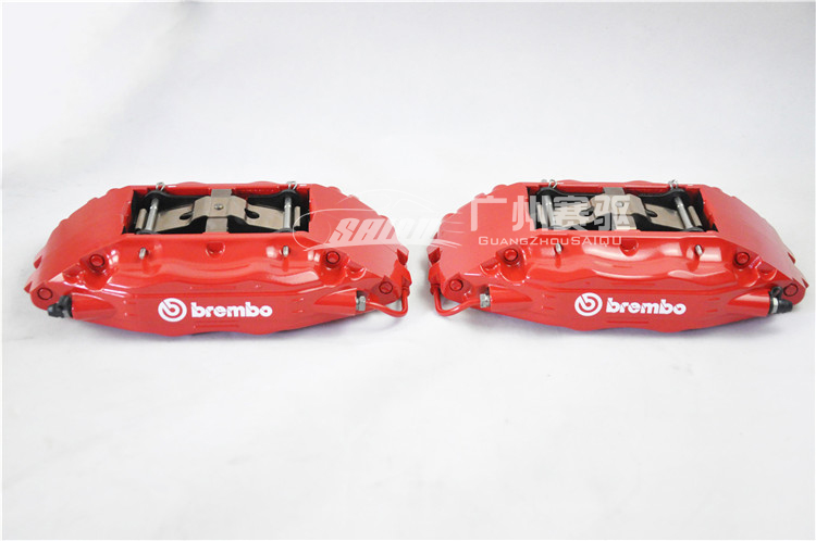 豐田銳志 皇冠專用BREMBO F50剎車套件 銳志改裝BREMBO大四活塞鮑魚(yú) 剎車效果立竿見(jiàn)影